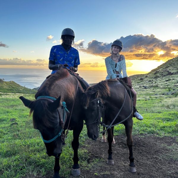 Pālehua Trail Rides | Horseback Rides in Kapolei, Hawaii